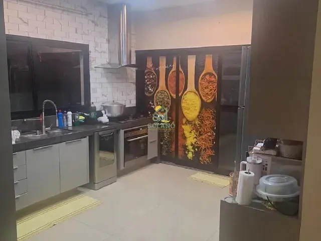 Casa com 409m² 3 quartos e 4 banheiros, à venda, no bairro Jardins Madri em Goiânia