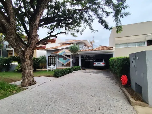 Casa 3 quartos e 3 banheiros, à venda, no bairro Royal Park em Ourinhos