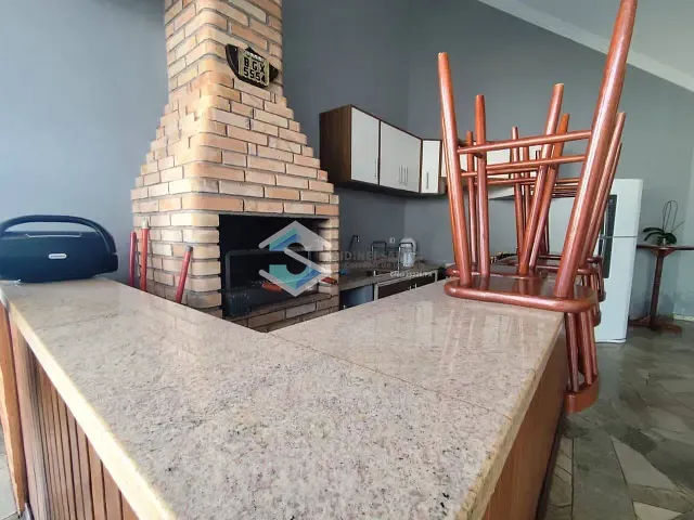 Casa 3 quartos e 3 banheiros, à venda, no bairro Royal Park em Ourinhos