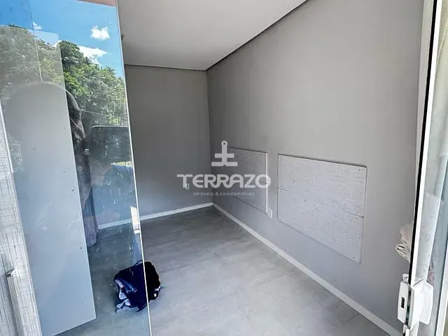 Casa com 120m² 2 quartos e 2 banheiros, à venda, no bairro km5 em Pinheiral
