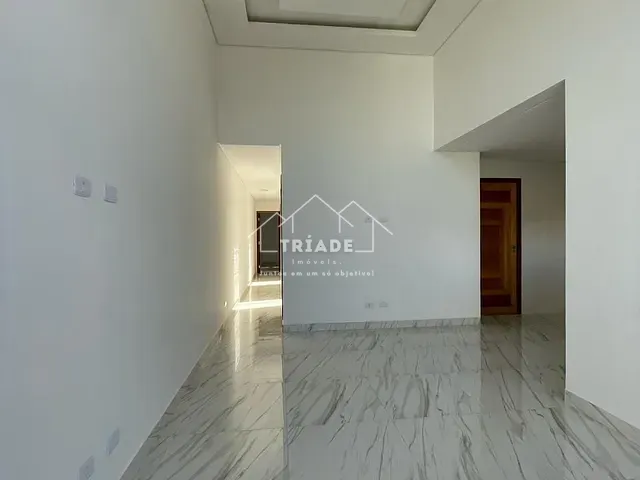 Casa com 180m² 3 quartos e 1 banheiro, à venda, no bairro Estados em Fazenda Rio Grande