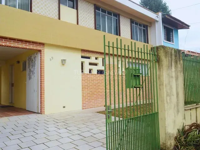 Casa com 194m² 3 quartos e 4 banheiros, à venda, no bairro Água Verde em Curitiba
