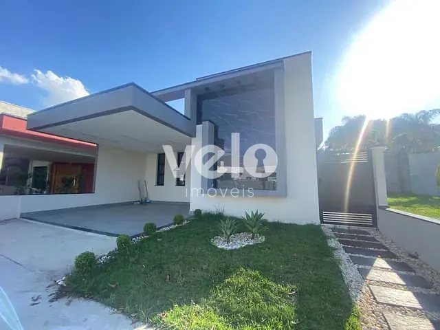 Casa com 250m² 3 quartos e 3 banheiros, à venda, no bairro Parque São Cristóvão em Taubaté