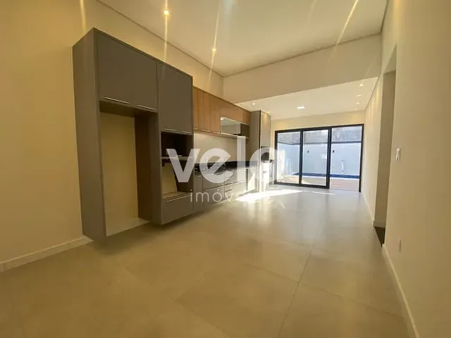 Casa com 250m² 3 quartos e 3 banheiros, à venda, no bairro Parque São Cristóvão em Taubaté