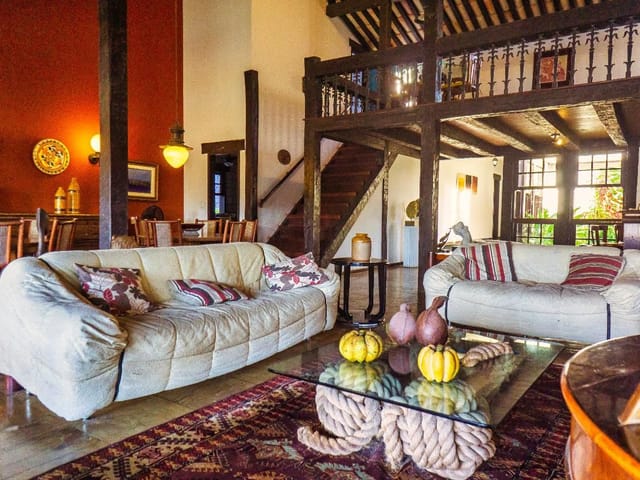 Casa com 1591m² 9 quartos e 9 banheiros, à venda, no bairro Centro em Cabo Frio