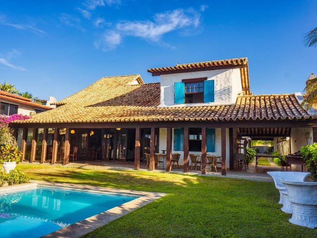 Casa com 1591m² 9 quartos e 9 banheiros, à venda, no bairro Centro em Cabo Frio