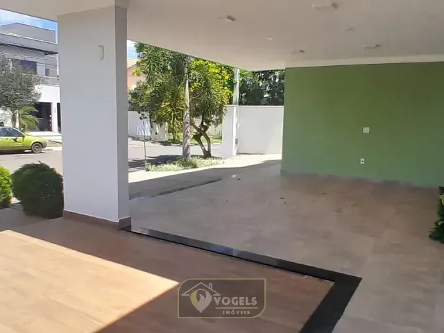 Casa 3 quartos e 3 banheiros, para alugar, no bairro Parque Residencial Nova Holanda em Holambra