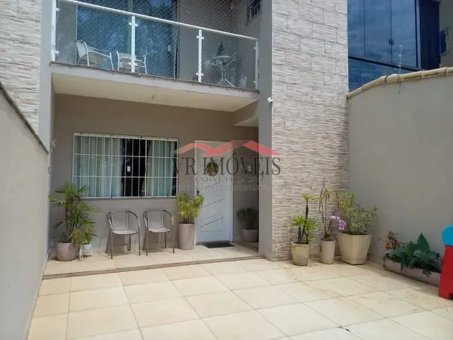Casa 3 quartos e 3 banheiros, à venda, no bairro Aero Clube em Volta Redonda