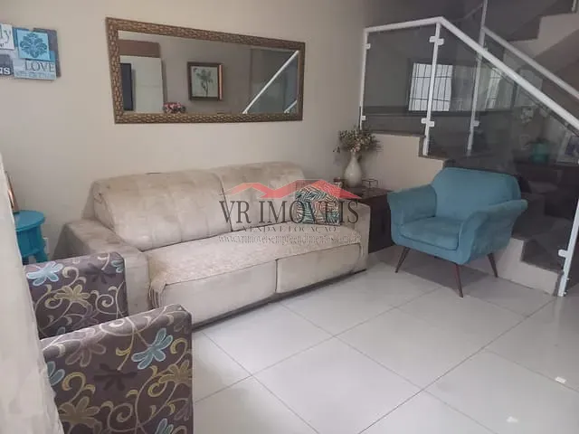 Casa 3 quartos e 3 banheiros, à venda, no bairro Aero Clube em Volta Redonda
