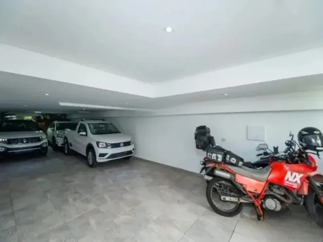 Casa 4 quartos e 7 banheiros, à venda, no bairro Parque Oratório em Santo André