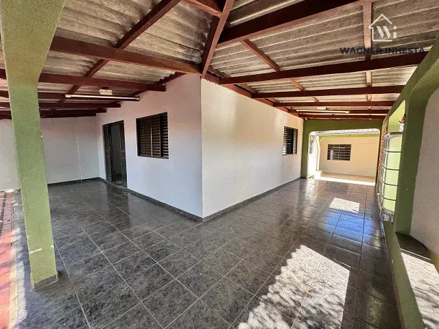 Casa 4 quartos e 2 banheiros, à venda, no bairro Conjunto Borba Gato (Cj. Vila Nova Jr.) em Maringá