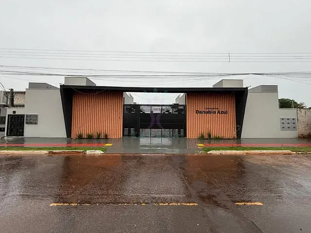 Casa 2 quartos e 2 banheiros, para alugar, no bairro Vila Danúbio Azul em Campo Grande
