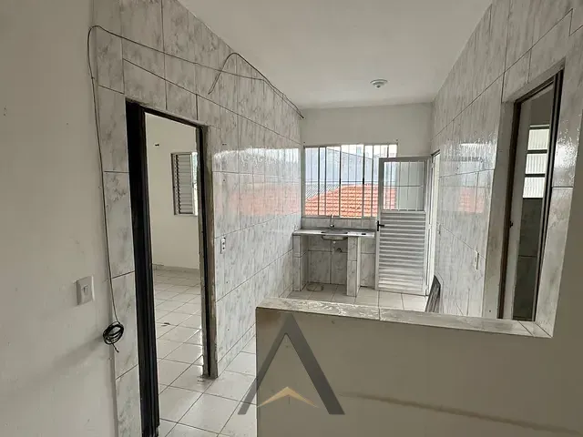Casa 1 quarto e 1 banheiro, para alugar, no bairro Limoeiro em São Paulo