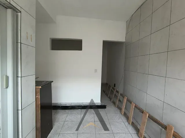 Casa 1 quarto e 1 banheiro, para alugar, no bairro Limoeiro em São Paulo