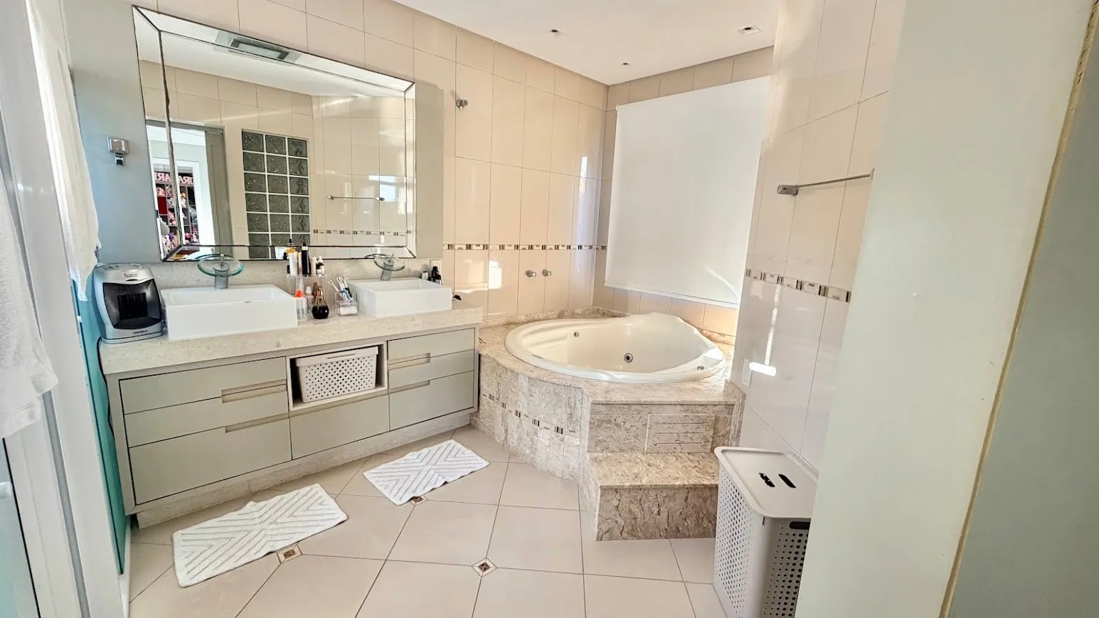 Casa, 3 quartos, 267 m² - Foto 37