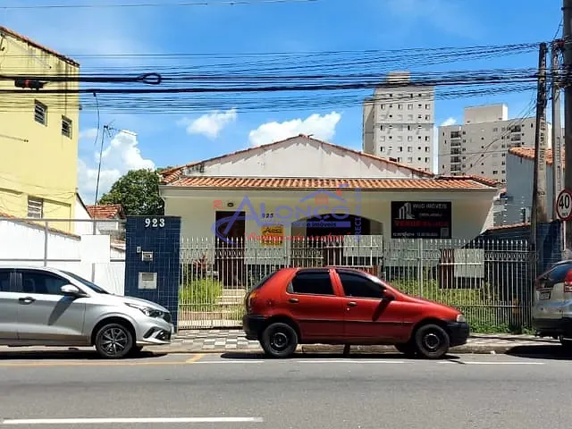 Casa com 528m², à venda ou para alugar, no bairro Centro em Jacareí