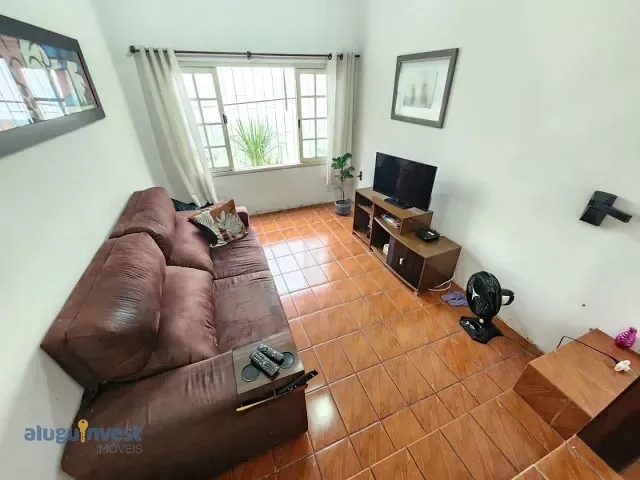 Casa com 216m² 4 quartos e 2 banheiros, à venda, no bairro Centro em Florianópolis