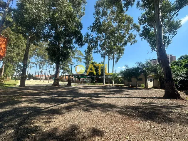Casa à venda, no bairro Vila Vilar em Ourinhos
