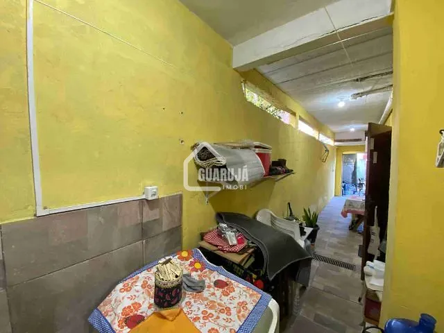 Casa 1 quarto e 1 banheiro, à venda, no bairro Parque Estuário (Vicente de Carvalho) em Guarujá