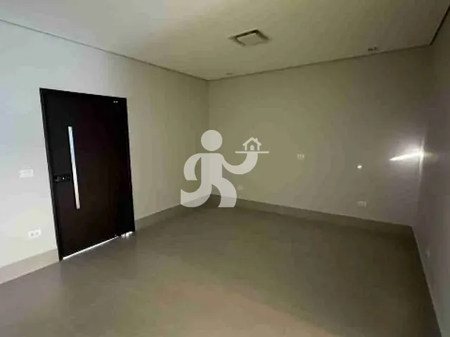 Casa com 208m² 3 quartos e 5 banheiros, à venda, no bairro Nova Pompéia em Avenida Pompéia