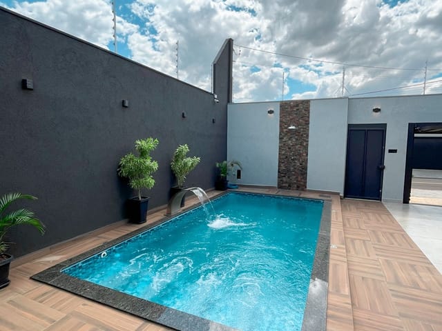 Casa 3 quartos e 3 banheiros, à venda, no bairro Centro em Franca