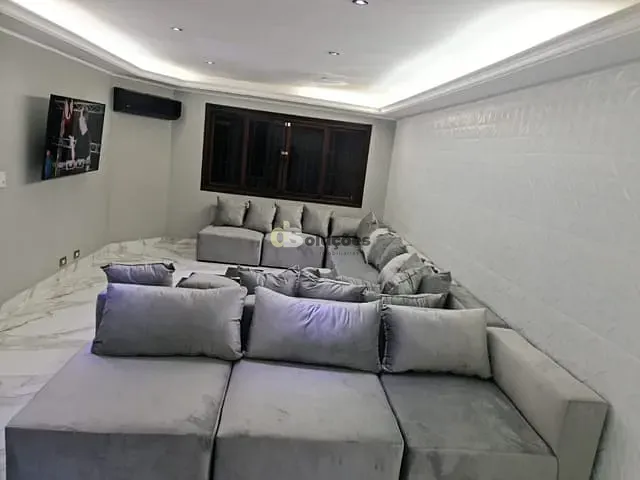 Casa 4 quartos e 5 banheiros, à venda, no bairro Vila Carolina em São Paulo