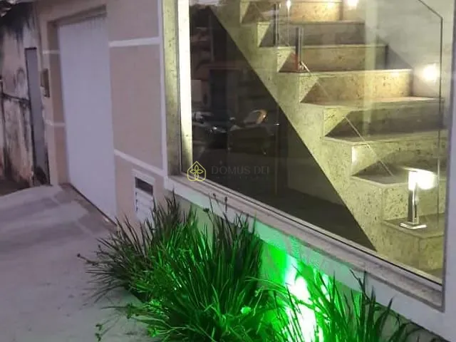 Casa com 360m² 2 quartos e 2 banheiros, à venda, no bairro São Silvestre em Barra Mansa