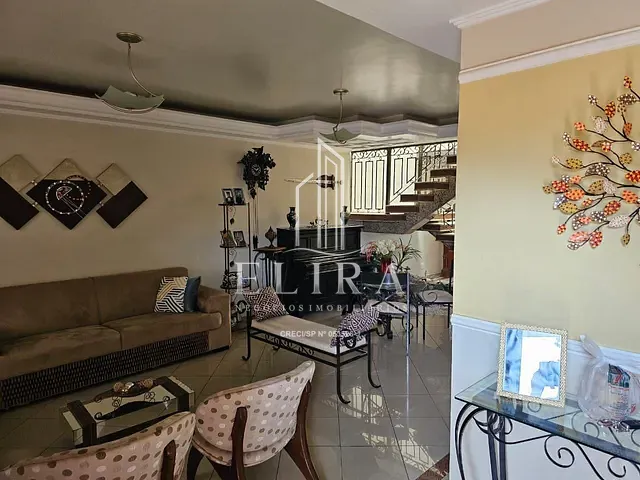 Casa 3 quartos e 5 banheiros, à venda, no bairro Jardim São Francisco em Santa Bárbara D'Oeste