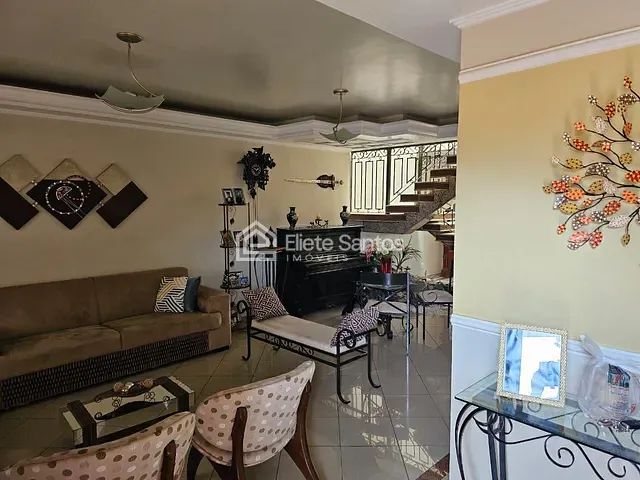 Casa 3 quartos e 5 banheiros, à venda, no bairro Jardim São Francisco em Santa Bárbara D'Oeste