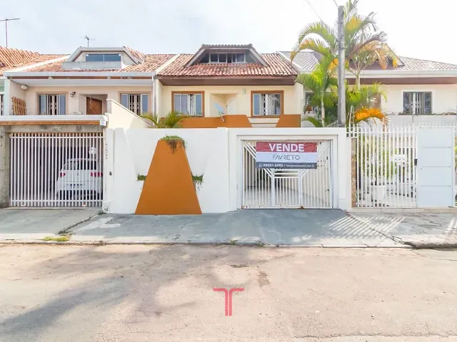 Casa com 112m² 3 quartos e 4 banheiros, à venda, no bairro Guaíra em Curitiba