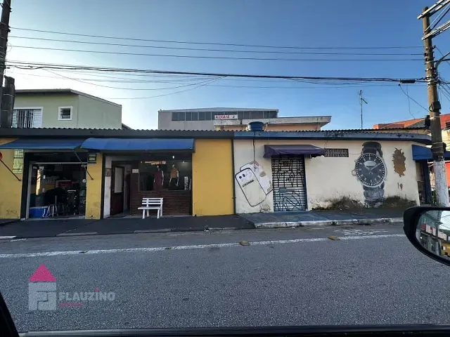 Casa com 300m², à venda, no bairro Jardim Campo Limpo em São Paulo