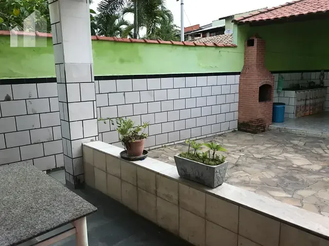 Casa com 200m² 4 quartos e 4 banheiros, à venda, no bairro Centro em Nova Iguaçu