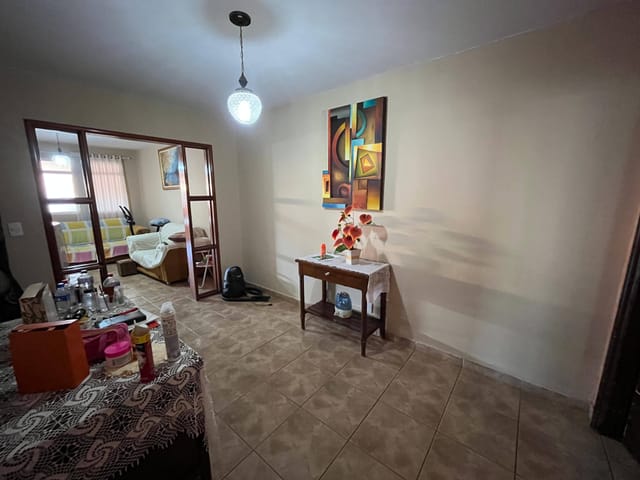 Casa com 210m² 2 quartos e 1 banheiro, à venda, no bairro Jardim Guanabara III em Goiânia