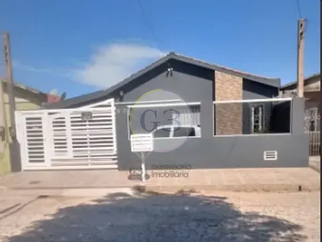 Casa 3 quartos e 2 banheiros, à venda, no bairro Três Vendas em Pelotas