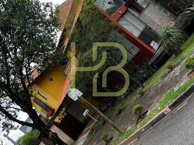 Casa 3 quartos e 4 banheiros, para alugar, no bairro Loteamento Aldeia da Mata em Votorantim