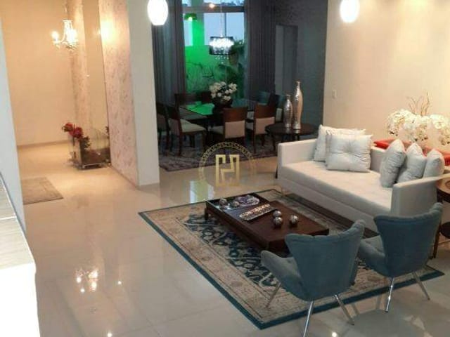 Casa com 1000m² 4 quartos e 5 banheiros, à venda, no bairro Bela Vista em Nova Mutum