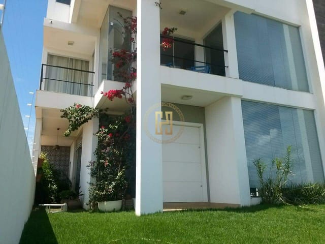 Casa com 1000m² 4 quartos e 5 banheiros, à venda, no bairro Bela Vista em Nova Mutum