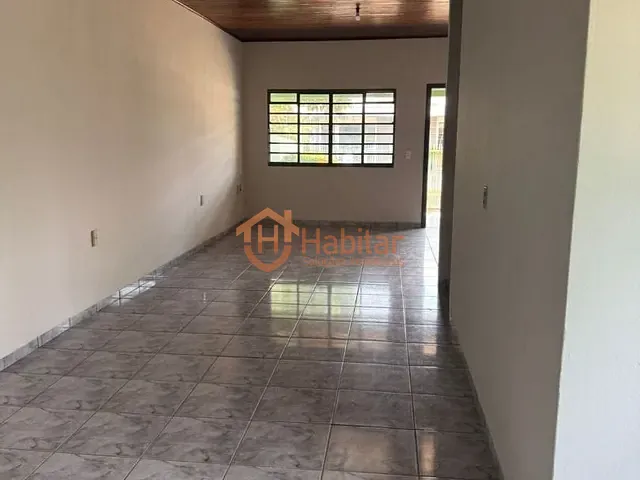 Casa com 450m² 2 quartos e 1 banheiro, para alugar, no bairro Centro Sul em Sorriso