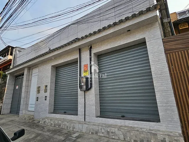 Casa 2 quartos e 3 banheiros, para alugar, no bairro Vilar dos Teles em São João de Meriti