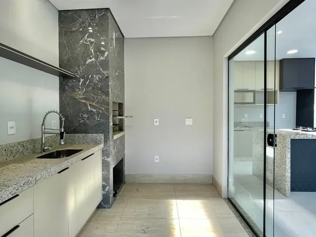 Casa com 340m² 3 quartos e 4 banheiros, à venda, no bairro Jardim Recanto das Águas em Nova Odessa