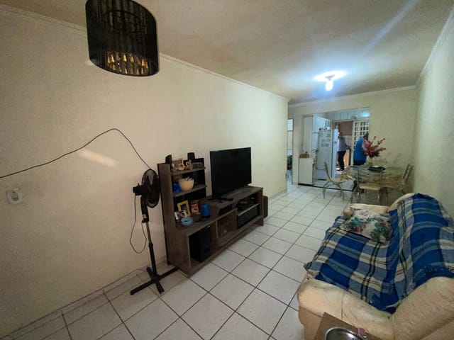 Casa com 138m² 2 quartos e 2 banheiros, à venda, no bairro Residencial Cosmos em Campinas