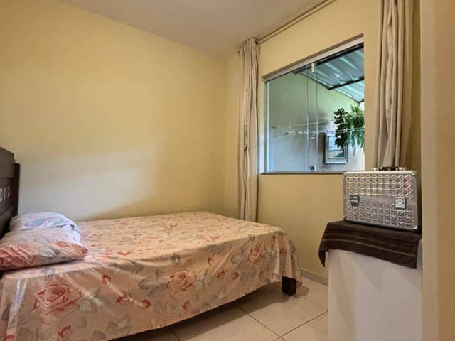 Casa 2 quartos e 1 banheiro, à venda, no bairro Luana (Justinópolis) em Ribeirão das Neves