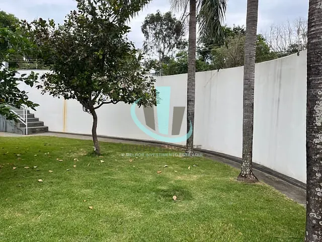 Casa com 301m² 2 quartos e 2 banheiros, à venda, no bairro RESIDENCIAL CAMBUY em ARARAQUARA