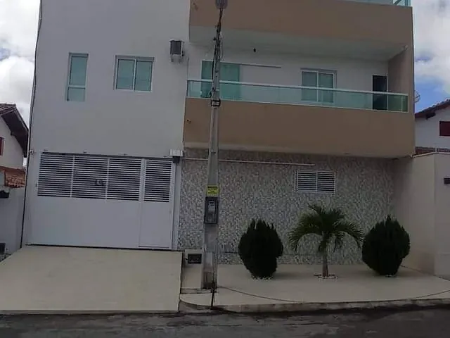 Casa 3 quartos e 3 banheiros, à venda, no bairro General Dutra em Paulo Afonso