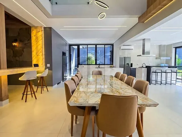 Casa com 700m² 5 quartos e 7 banheiros, à venda, no bairro Residencial e Empresarial Alphaville em Ribeirão Preto