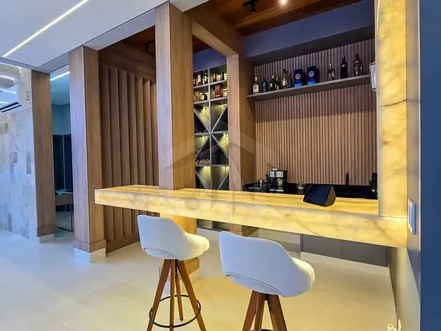 Casa com 700m² 5 quartos e 7 banheiros, à venda, no bairro Residencial e Empresarial Alphaville em Ribeirão Preto