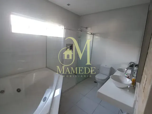 Casa 3 quartos e 4 banheiros, à venda, no bairro Tapanã (Icoaraci) em Belém