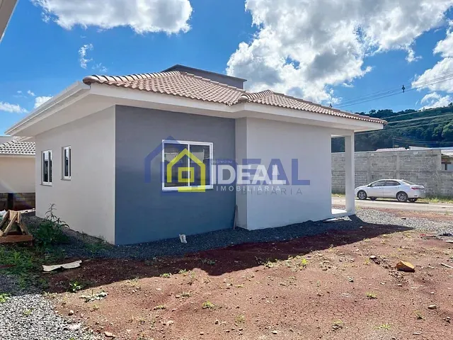 Casa 3 quartos e 1 banheiro, à venda, no bairro Vila Jacob Biezus em Concórdia