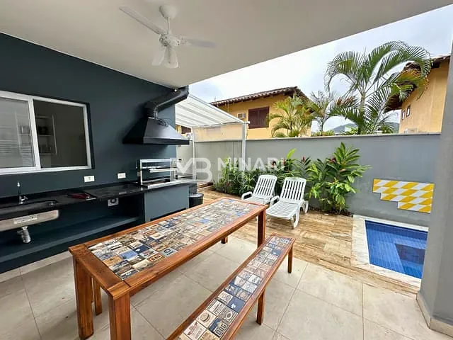 Casa 3 quartos e 4 banheiros, à venda, no bairro Camburi em São Sebastião