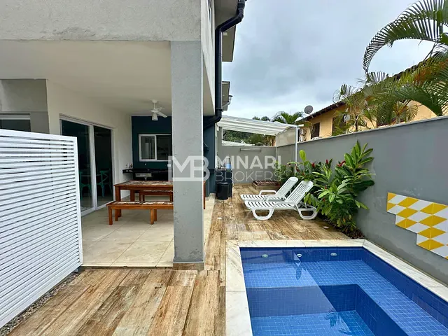 Casa 3 quartos e 4 banheiros, à venda, no bairro Camburi em São Sebastião